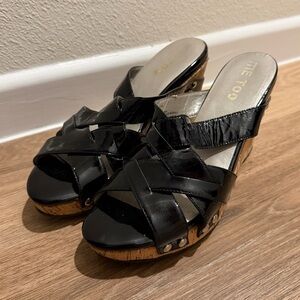 Me Too Jafar Black Wedge Sandals size 9M with Leather Upper